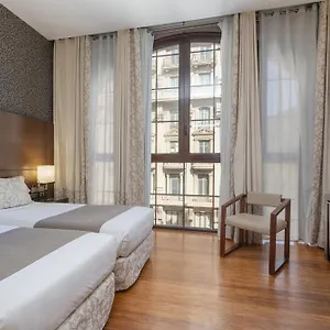 4* Otel Colonial