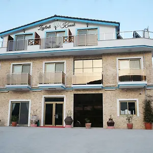 Zeytinli Konak Oda ve Kahvaltı İzmir